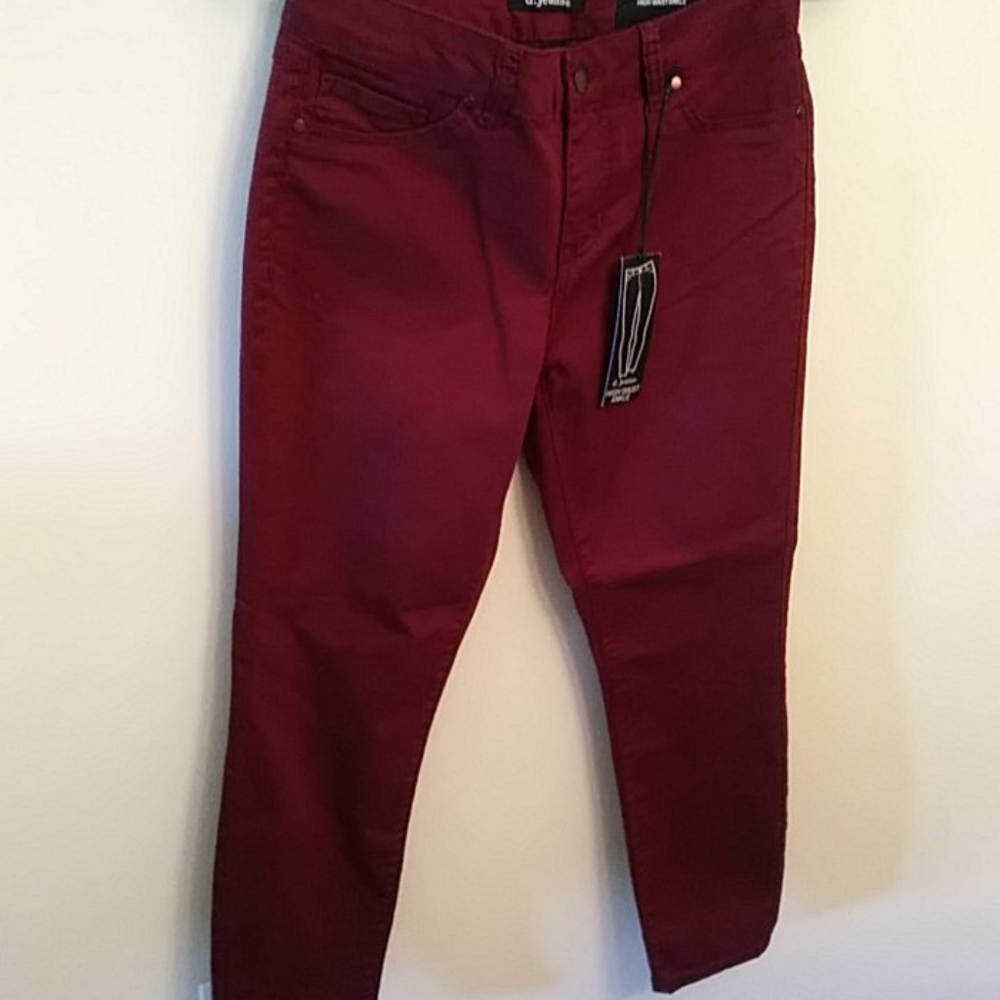 Jeans nwt size 4